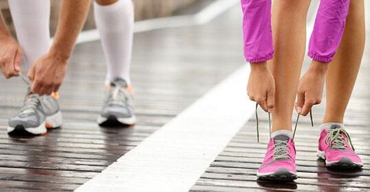 Tie a shoelace before running to lose weight