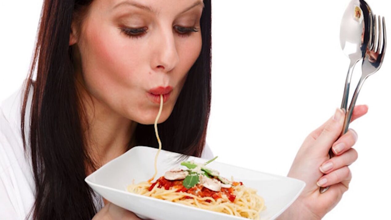 A woman who ate spaghetti for weight loss